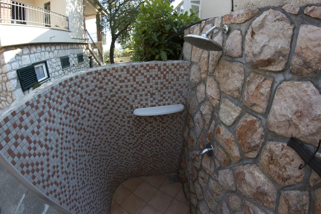 Biuk Apartments ノヴィ・ヴィノドロスキー エクステリア 写真